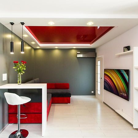 Brand New Relaxing Place In Nice Neighbourhood Leópolis Exterior foto