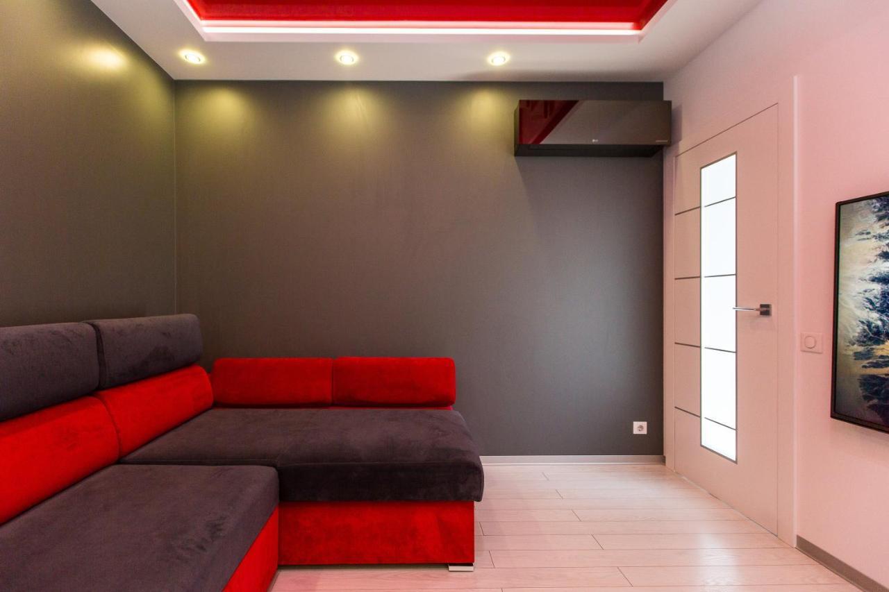 Brand New Relaxing Place In Nice Neighbourhood Leópolis Exterior foto